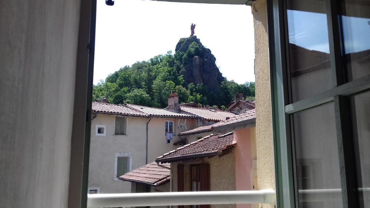 Le Petit St Jacques Apartment Le Puy-en-Velay Exterior photo